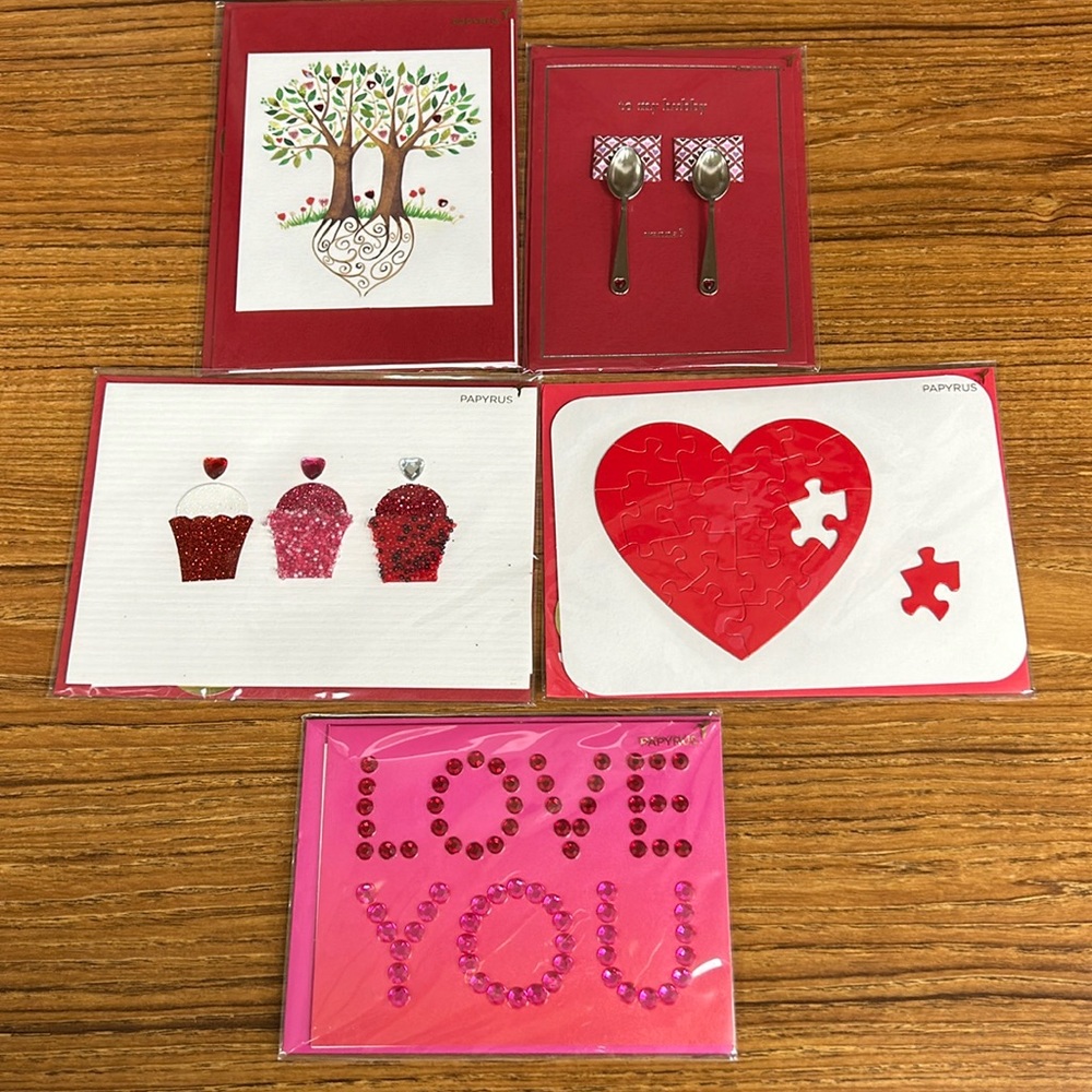 “Love you” and variety of Valentine’s Day cards. Set of 5.